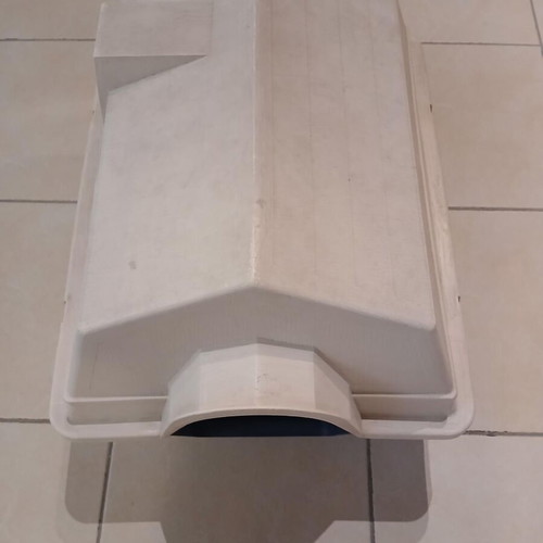 Dog house plastic used