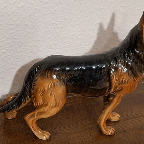 Goebel German Shepherd Figurine 30618-20 like new, vintage