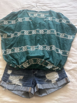 Star Mela Boho Emerald Blouse One Size like new