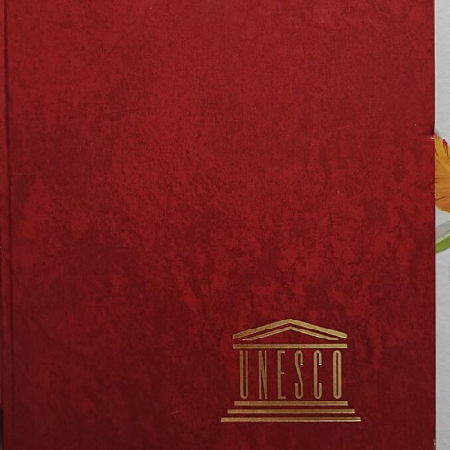 History of Humanity UNESCO 7-volume set like new, Greek