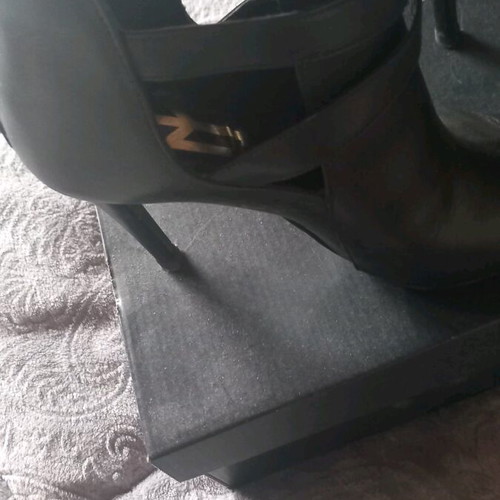 Women's ankle boots like new, size 37