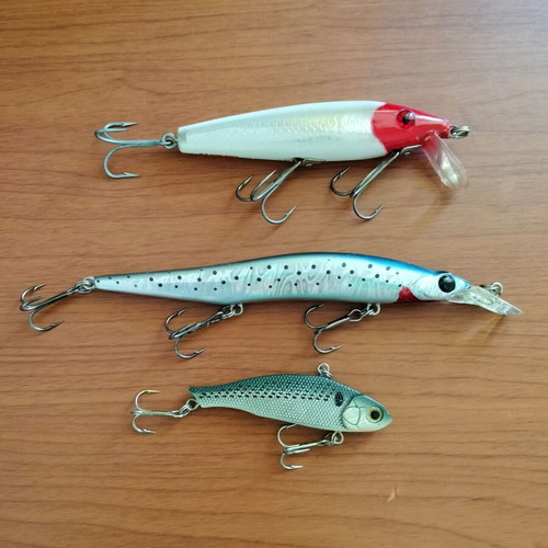 Artificial lures like new with various models MirrOlure, Lucky craft, Megabass