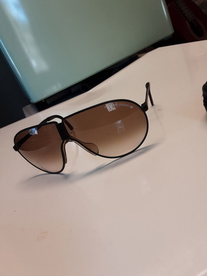Carrera Porsche Design γυαλιά ηλίου, αναδιπλώμενα, με την θήκη τους, κατάσταση εξαιρετική