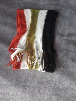 Striped scarf used, length 147cm, multicolored