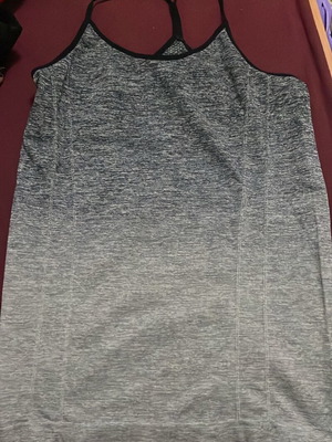 Sleeveless sports top like new, grey ombre, size L