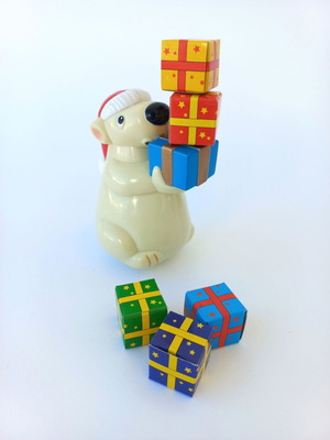 Vintage (90's) collectible balance game with Christmas figure new