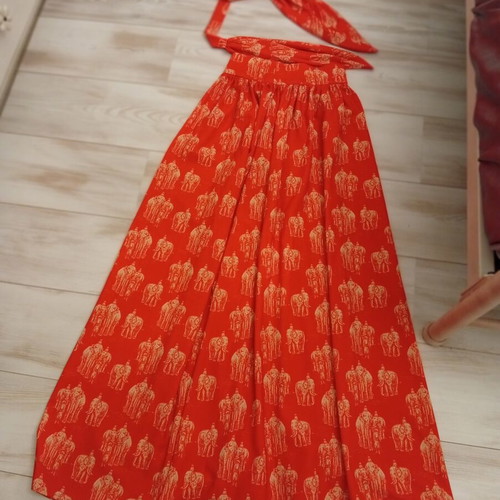 Karavan set, red and orange