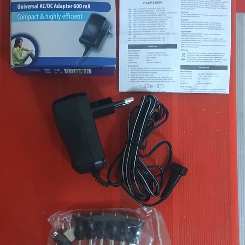 Adjustable voltage power supply 600 mA (3 to 12V)