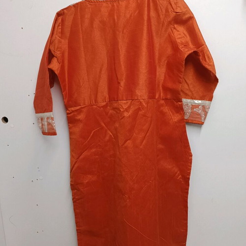 Women's Indian dress new, orange with embroidery