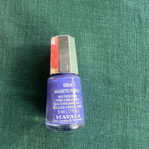 Nail polish set, pack of 6, assorted colors and brands