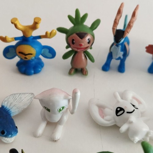 Mini Pokemon figures used, set of 26 pieces