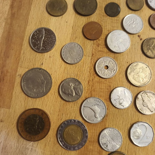 Foreign coins used, pack