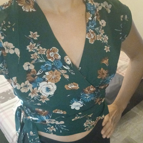 Crop top Enzzo like new, multicolor, size S