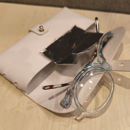 Makeup glasses +1.0 like new with rotating lens for presbyopia