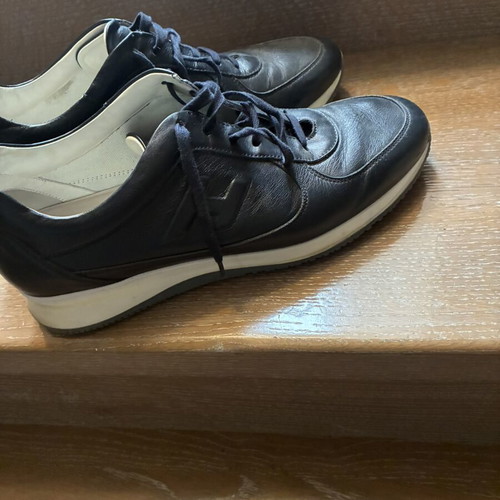 Hogan men's black leather sneakers like new, size 44