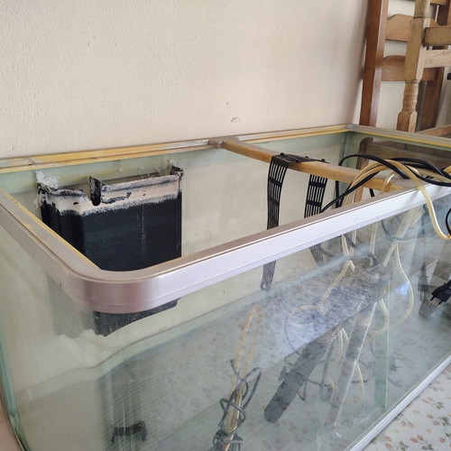 Aquarium 100lt used with accessories