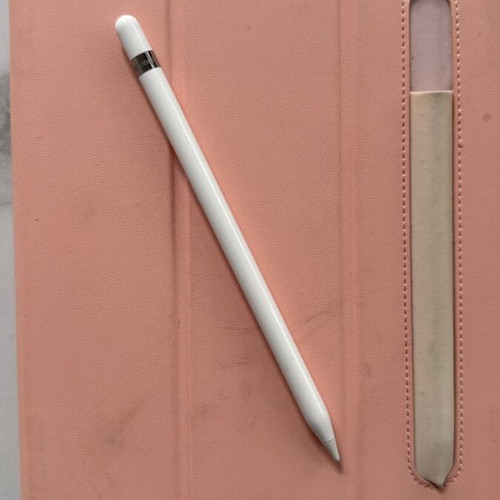 Apple iPad 10th Generation 64GB Wi-Fi Silver with Apple Pencil 1st Gen and Laut Case