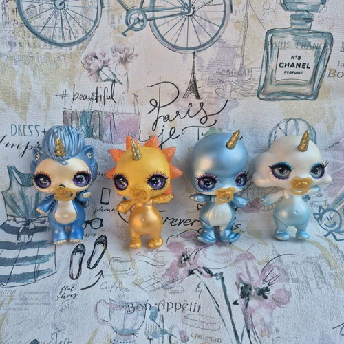 Poopsie Sparkly Critter toy set like new