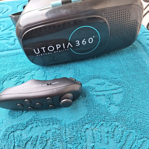 Utopia 360 VR headset used virtual reality accessory
