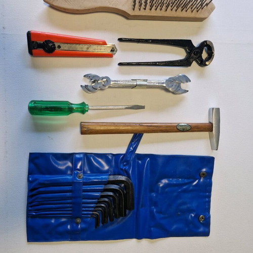 19-piece tool set for 8.9€!!