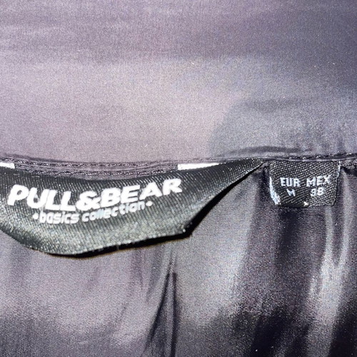 Pull&Bear black unisex jacket used with zipper issue size M