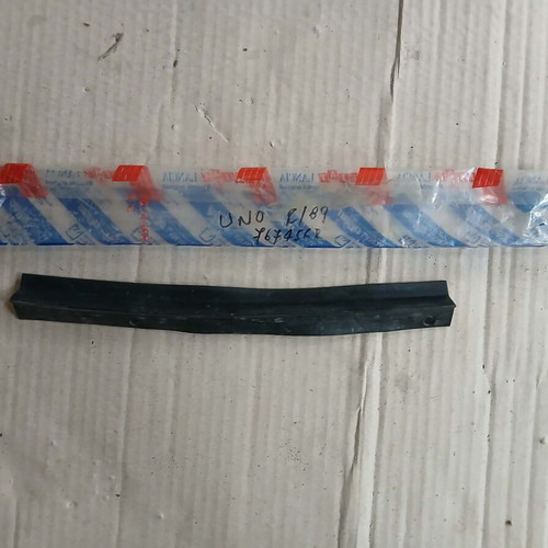 Sealing rubber for Fiat Uno new genuine