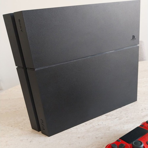 Sony Playstation 4 500GB console with red controller