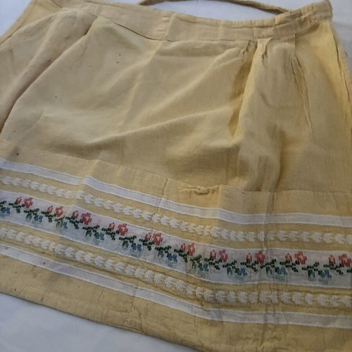 Vintage traditional waist apron with handmade embroidery