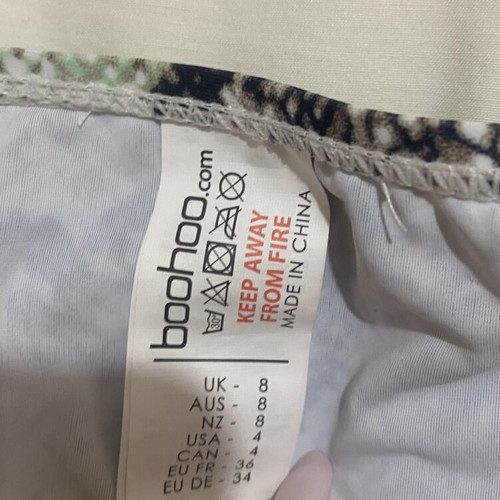 Boohoo Snakeskin Off-Shoulder Bikini Top Size S Like New