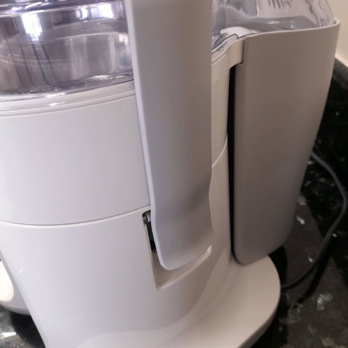 Kenwood 700watt juicer like new
