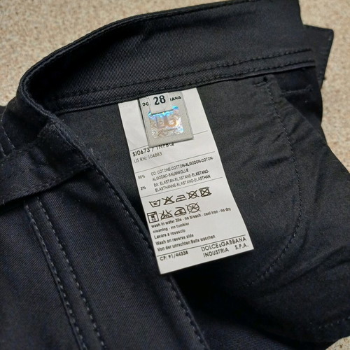 Dolce & Gabbana mini skirt black like new, size 28