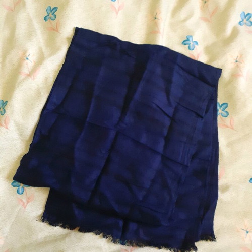 Thin scarf like new, dark blue with black stripes
