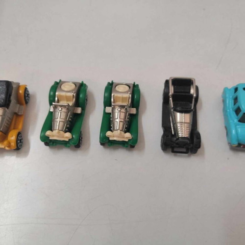 Mini toy cars like new