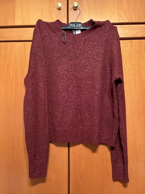 H&M women's sweater like new, red, size M