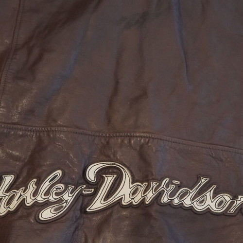 Harley Davidson leather jacket large used, brown