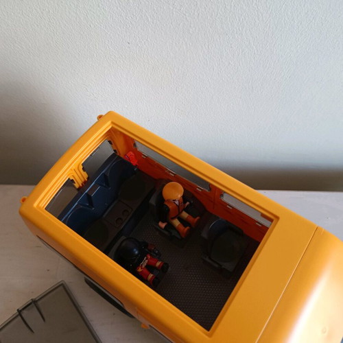 Playmobil school set used with missing parts and breaks