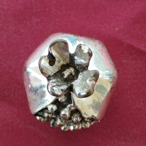 Silver-plated handmade pomegranate new, traditional home gift