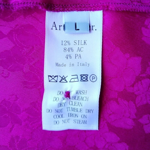 Art Dealer Midi Skirt with Etched Flowers Fuschia Size L like new