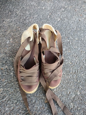 Andrea Bernes espadrilles used, brown ankle tie heels size 37.5