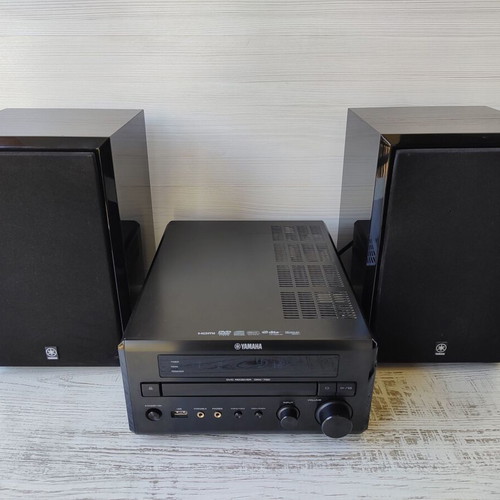 Yamaha PianoCraft Hi-Fi Micro System DRX-730 Receiver and NX-E300 Speakers used