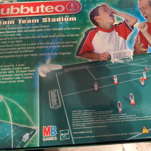 Subbuteo Dream Team Stadium 2005 game used with wear