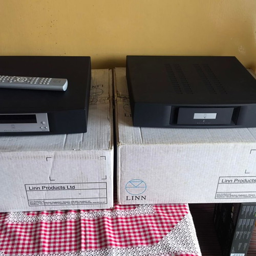 Linn Majik Kontrol/Majik 2100 preamplifier and power amplifier set like new