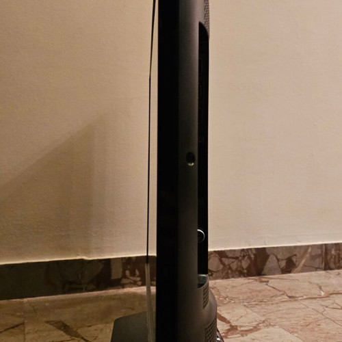 Samsung UE32H5000AW 32'' Full HD TV like new