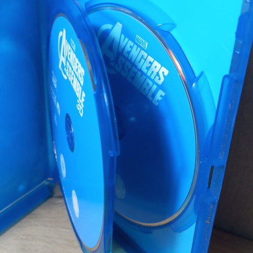 Avengers Assemble 3D & 2D Blu-ray with English subtitles