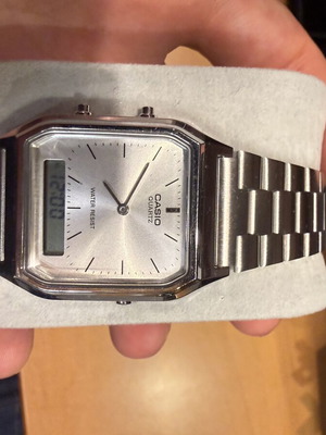 Casio vintage watch like new, worn once