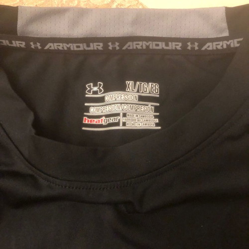 under Armur compression blouse Amanitis new unworn xl