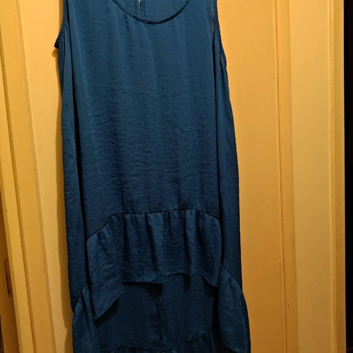 Just Perfect blouse new, blue