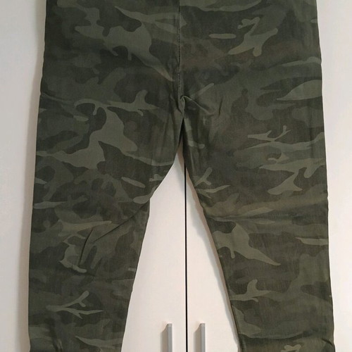 Women's pants khaki camouflage size L-XL, like new