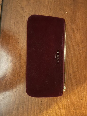 Gucci beauty bag σαν καινούργιο, κόκκινο