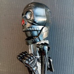 Skeleton Boxing Pen like new